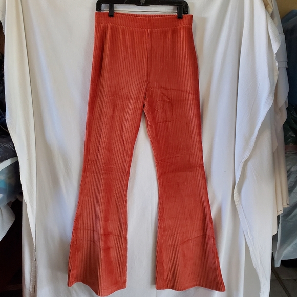 aerie Pants - Aerie Groove On Orange Ribbed Velour Flare Leggings M